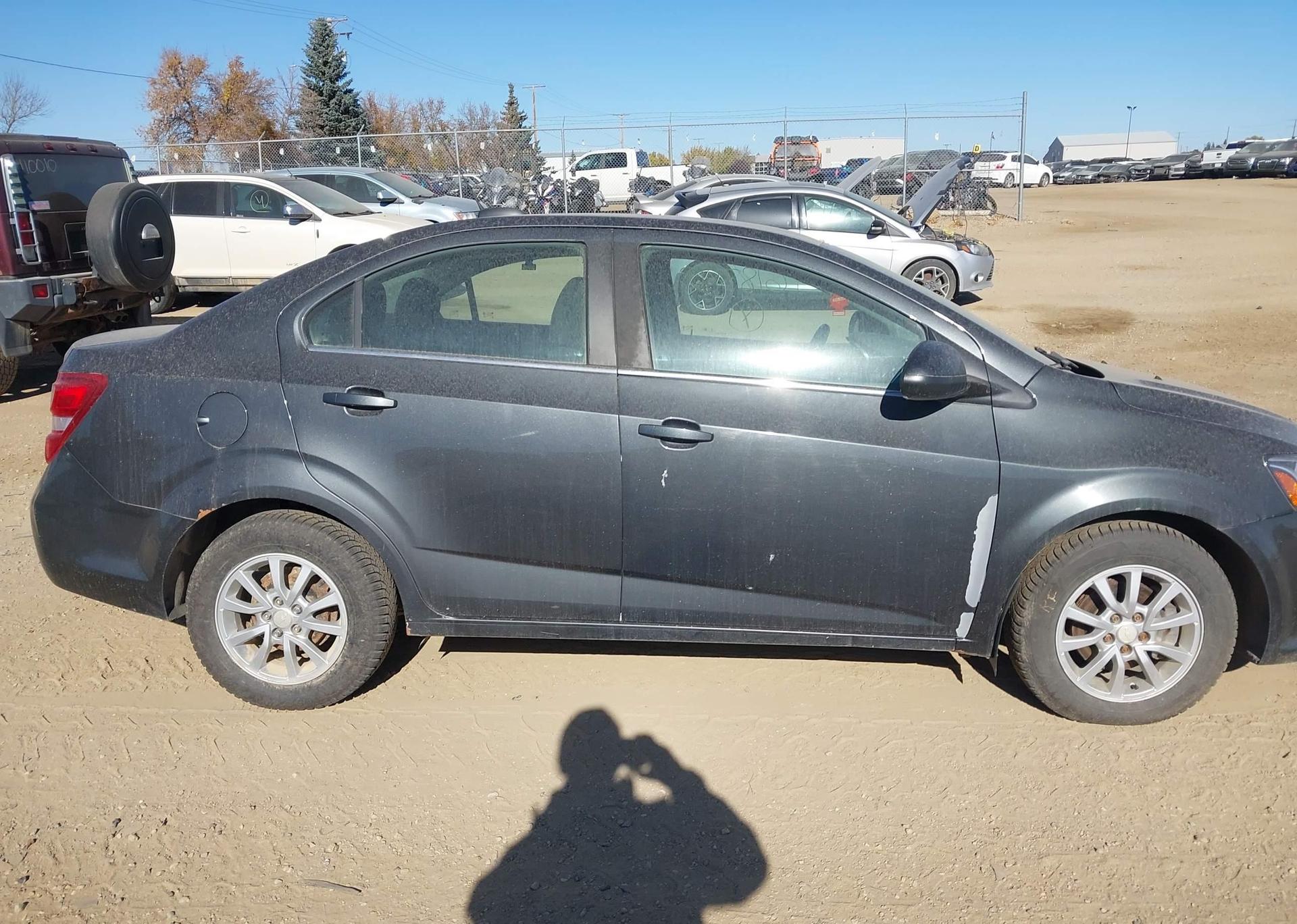 2017 CHEVROLET SONIC LT