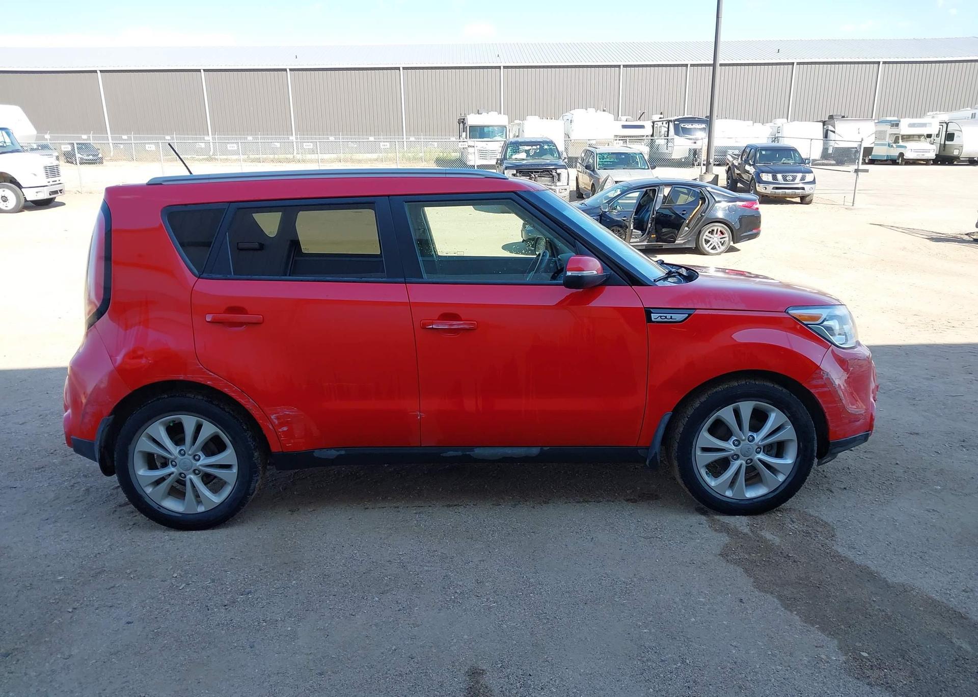 2014 KIA SOUL +