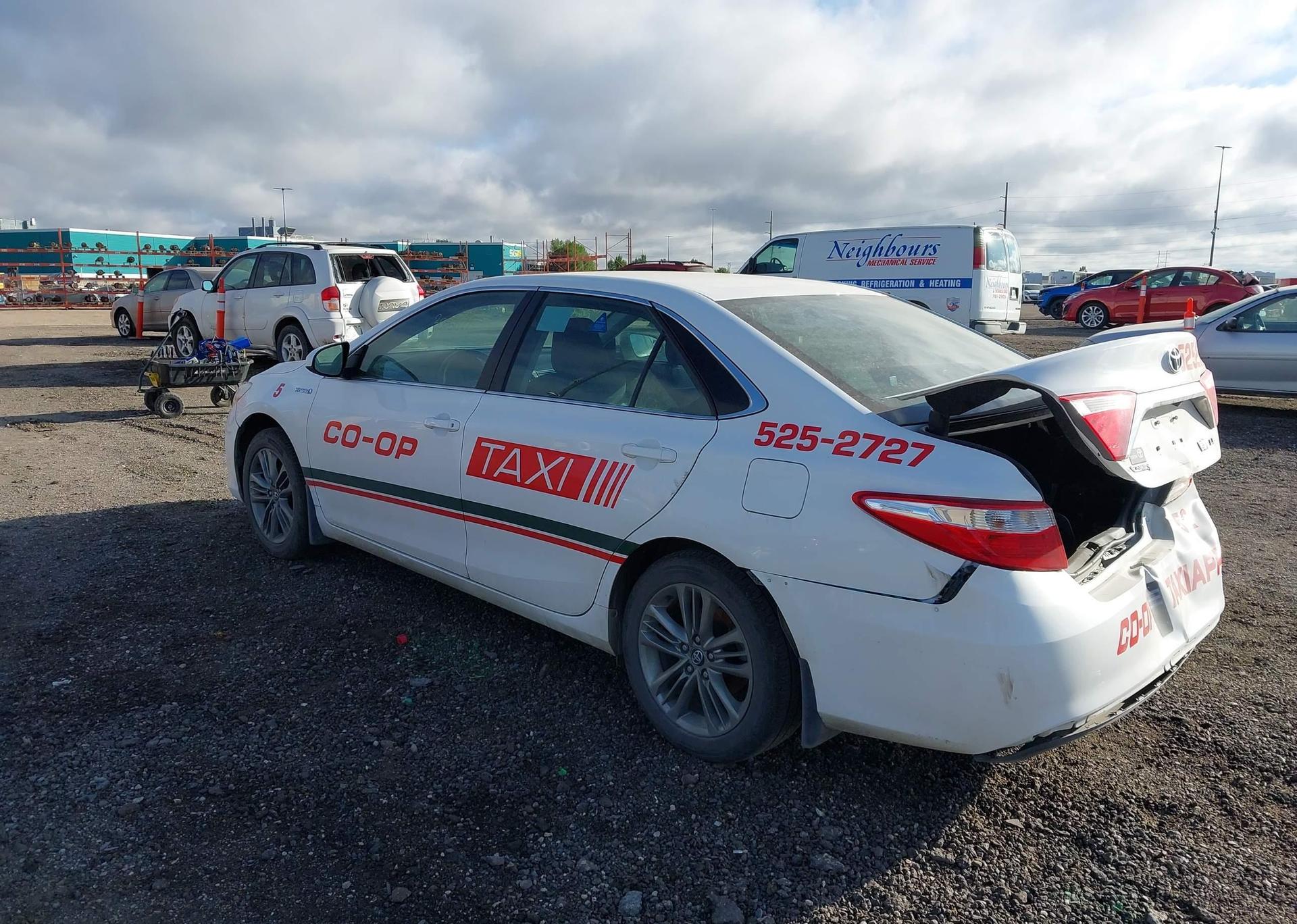 2017 TOYOTA CAMRY HYBRID