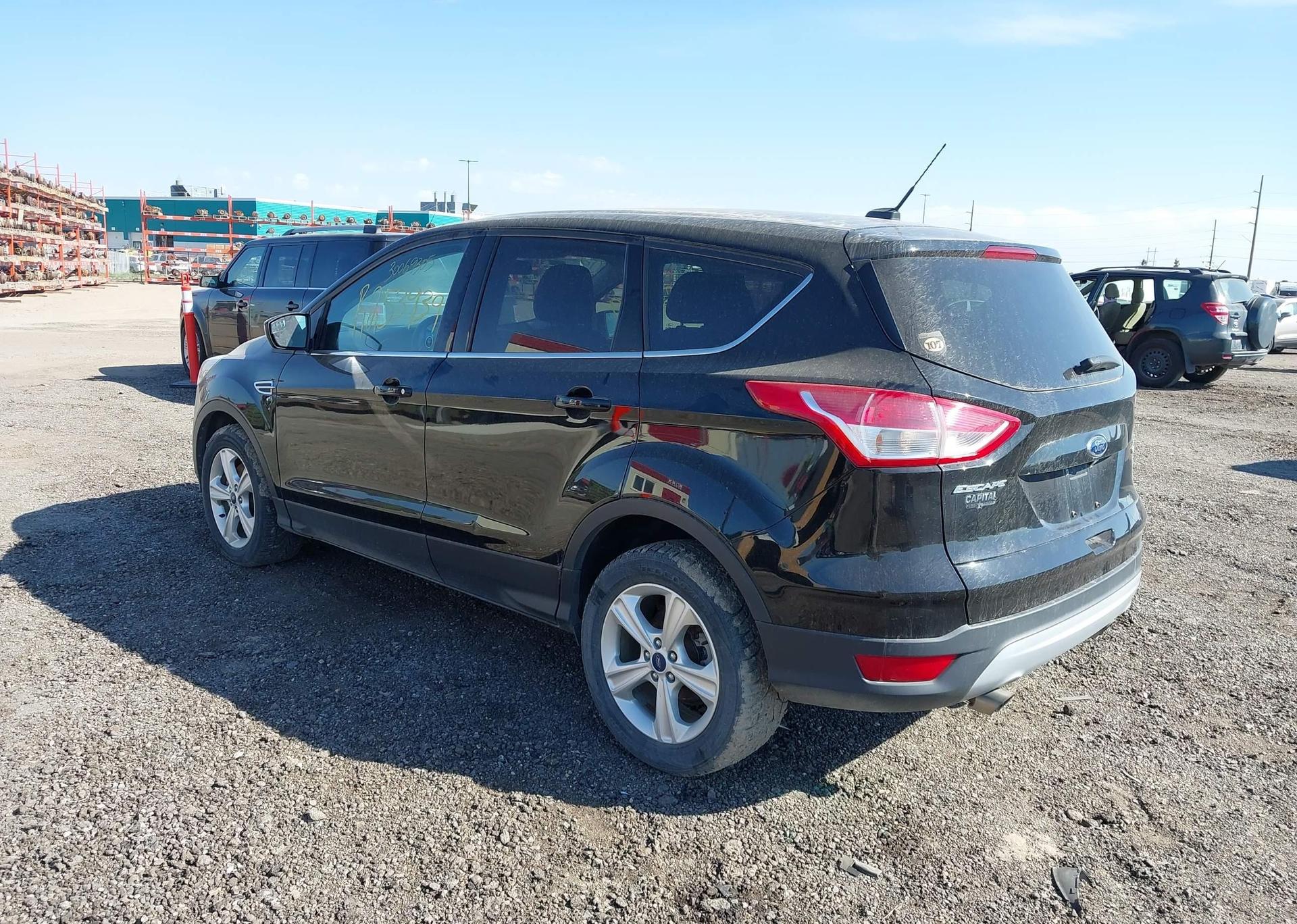 2016 FORD ESCAPE SE