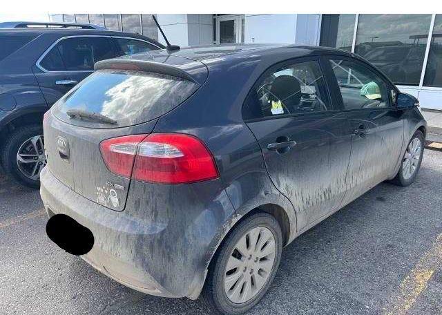 2014 KIA rio ex