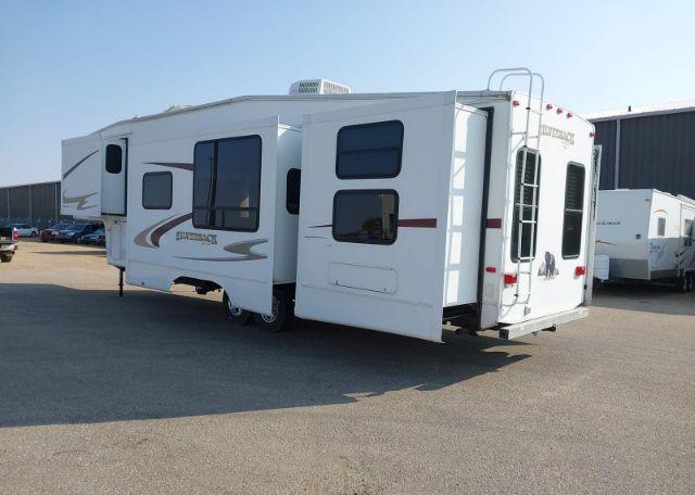 2008 FOREST RIVER INC. SILVERBACK 36L5S