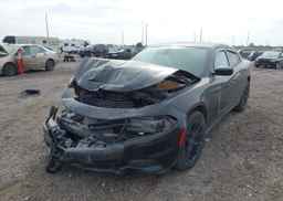 2016 DODGE CHARGER SXT
