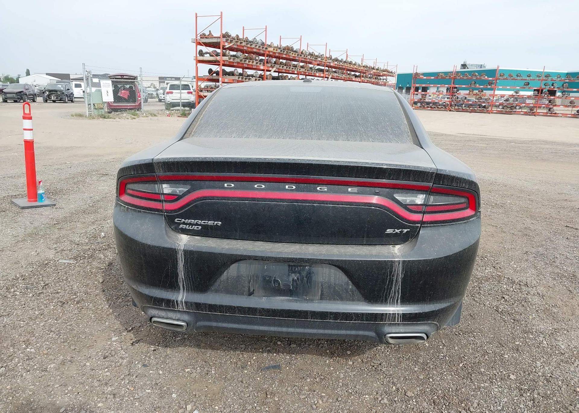 2016 DODGE CHARGER SXT