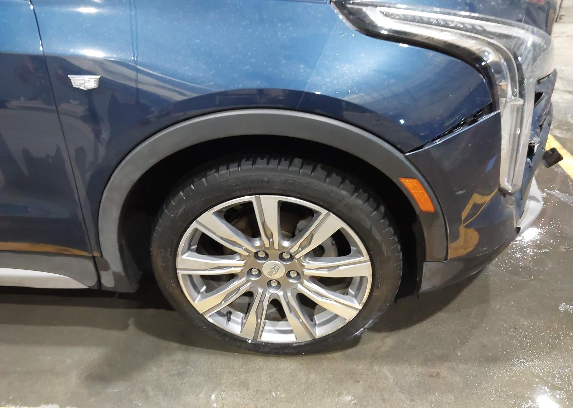 2019 CADILLAC XT4 PREMIUM LUXURY