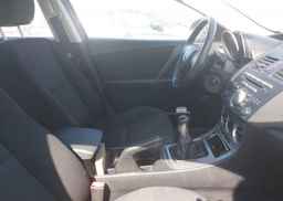 2010 MAZDA 3 I