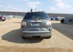 2013 GMC ACADIA SLE