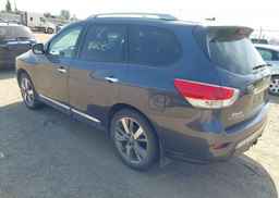 2014 NISSAN PATHFINDER S