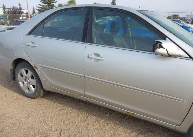 2002 TOYOTA CAMRY LE