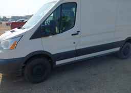 2015 FORD transit t-250