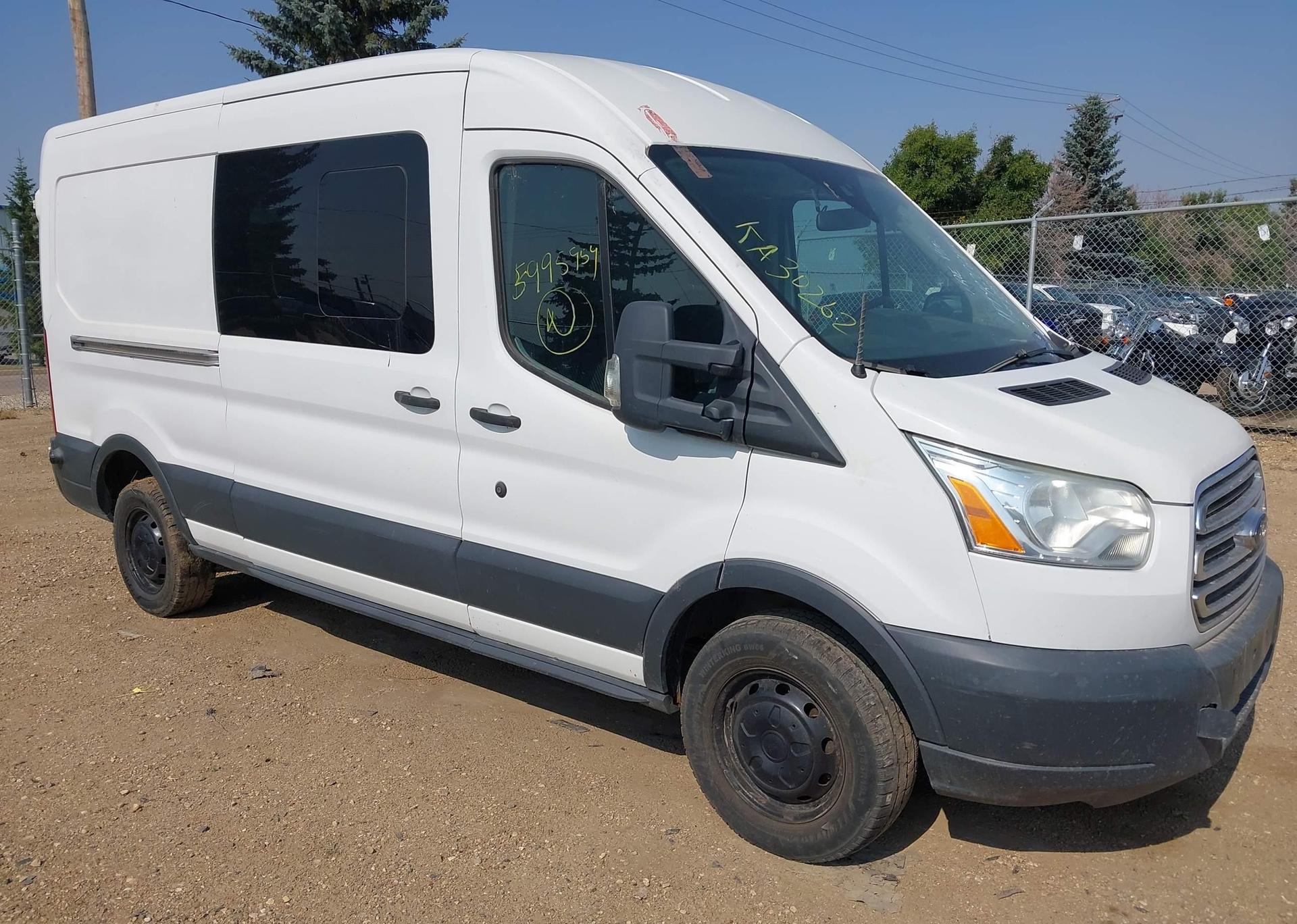 2015 FORD transit t-250