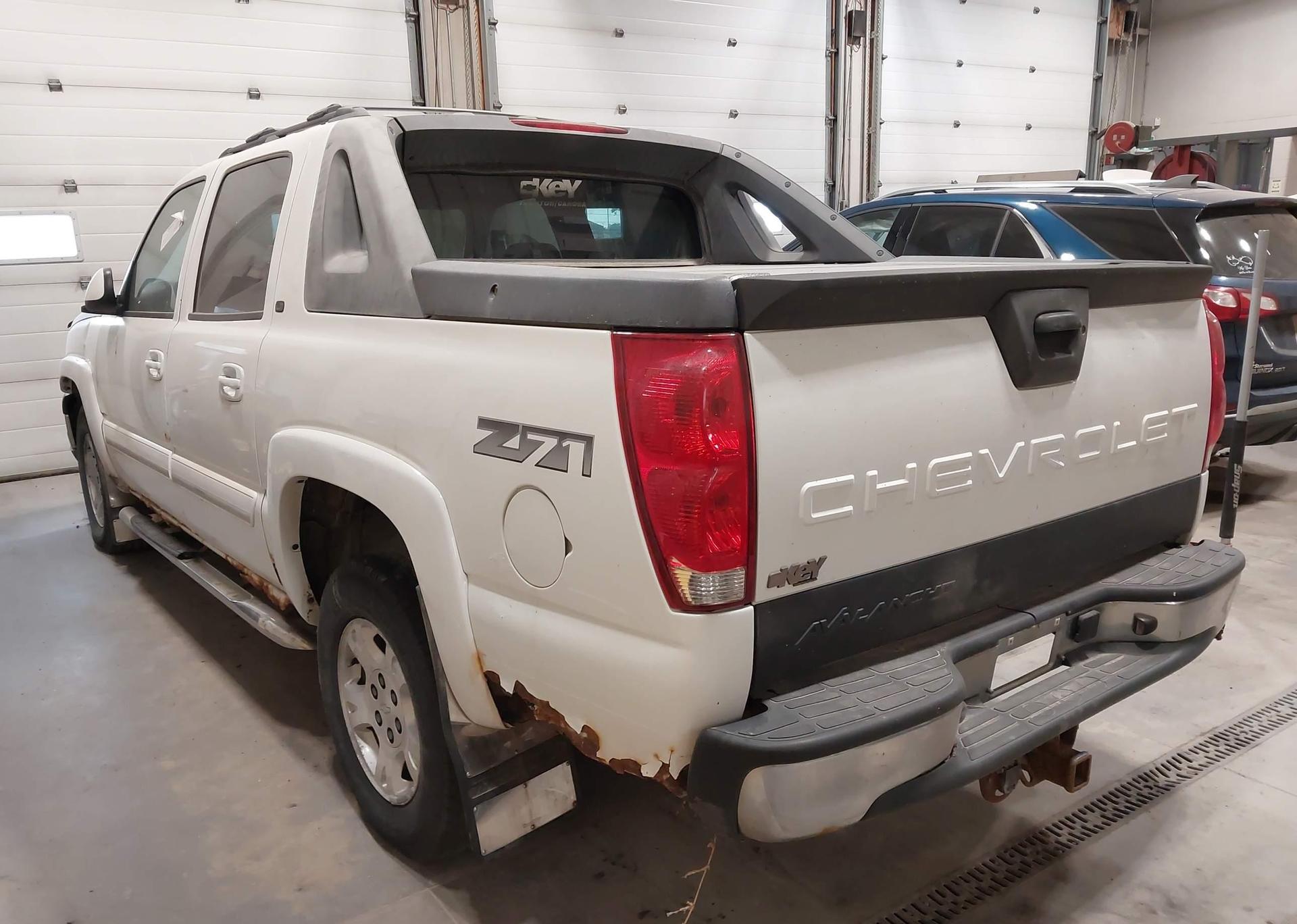 2005 CHEVROLET AVALANCHE K1500