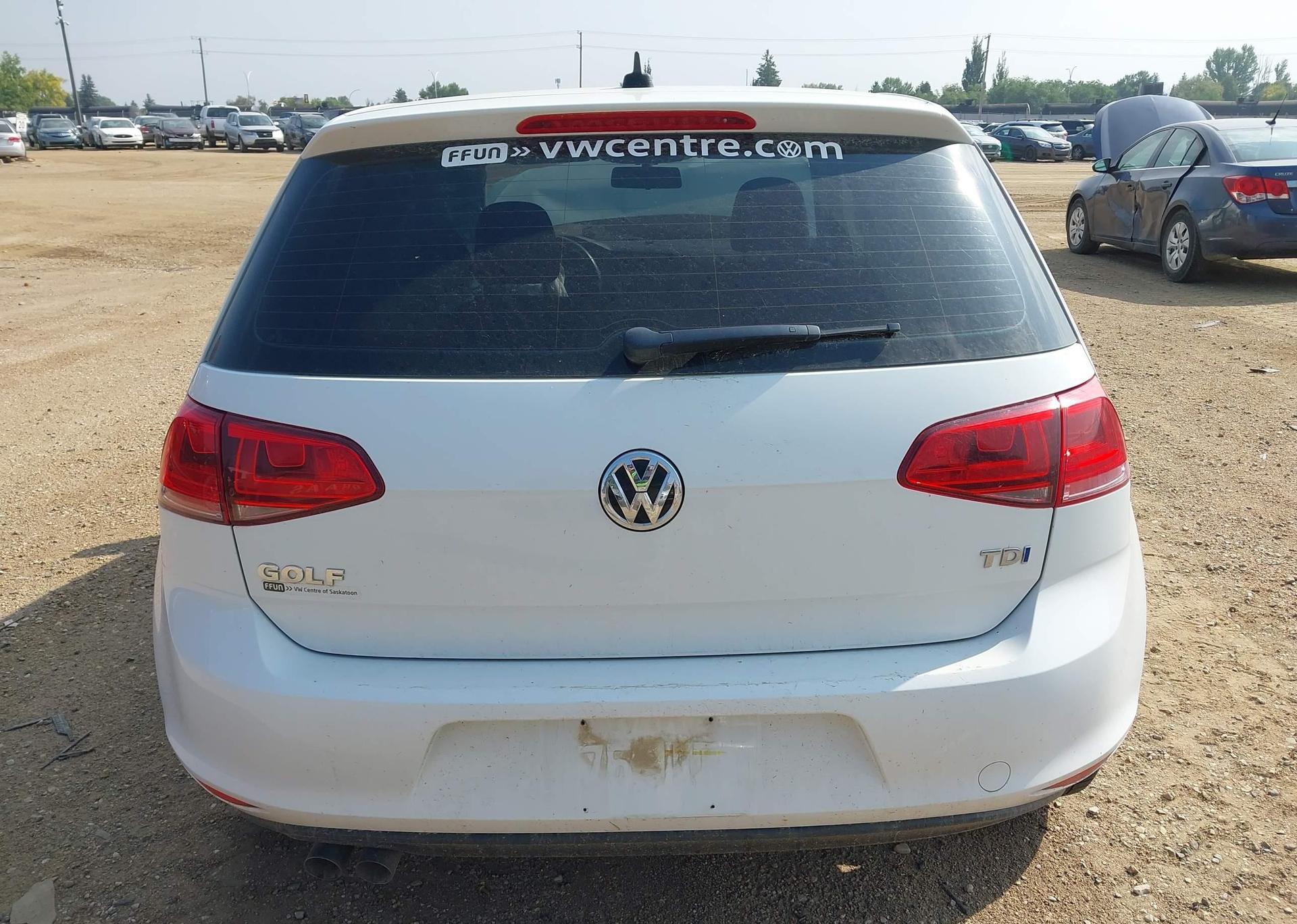 2015 VOLKSWAGEN GOLF TDI