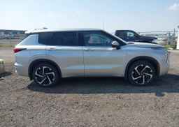 2024 MITSUBISHI OUTLANDER SEL