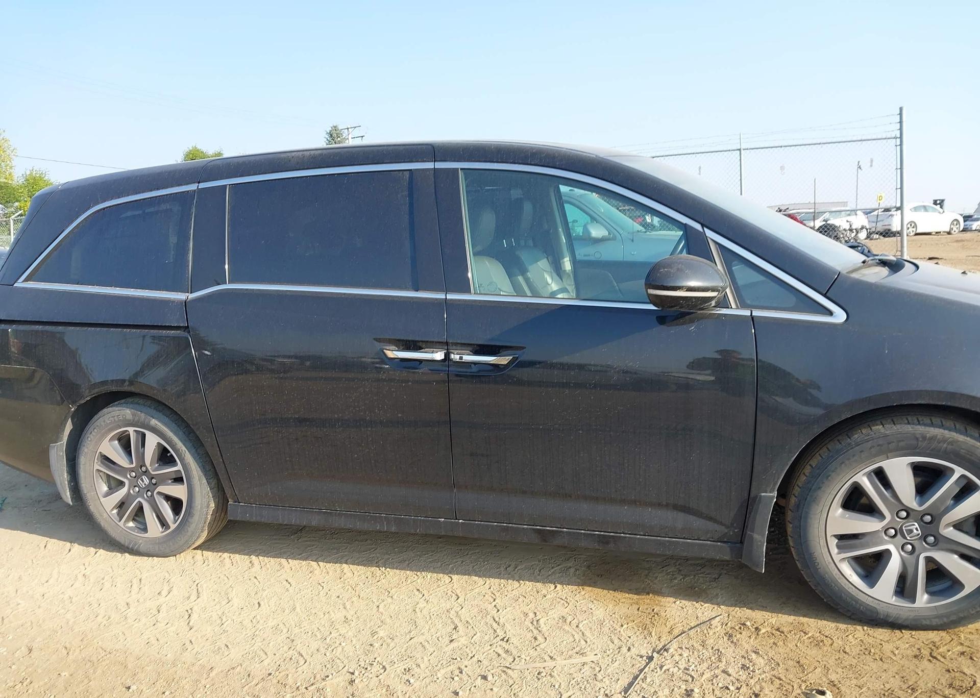 2015 HONDA ODYSSEY TOURING