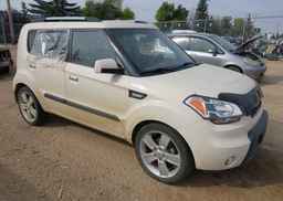 2010 KIA SOUL +