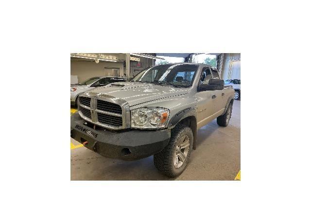 2006 DODGE RAM 1500 ST