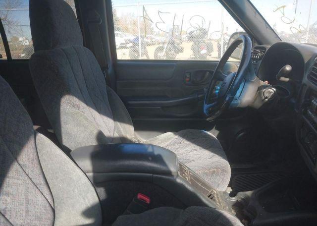 2002 CHEVROLET S TRUCK S10