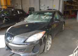 2013 MAZDA 3 I