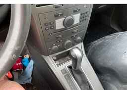2009 SATURN ASTRA XE
