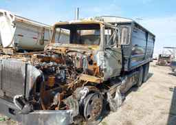 1995 FORD L-SERIES LTLA9000
