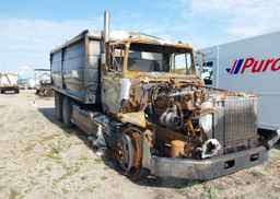 1995 FORD L-SERIES LTLA9000