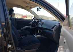 2013 MITSUBISHI OUTLANDER SE