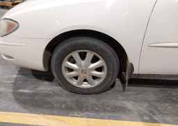 2005 BUICK ALLURE CX