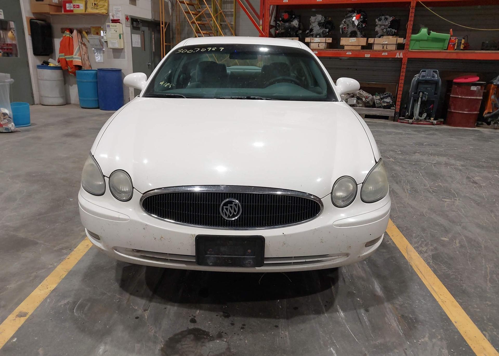 2005 BUICK ALLURE CX