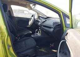 2013 FORD FIESTA SE