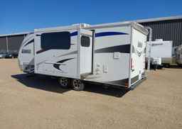 2017 LANCE CAMPER MFG. CORP. STD 1995