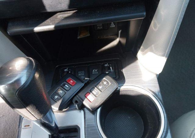 2013 TOYOTA CAMRY HYBRID