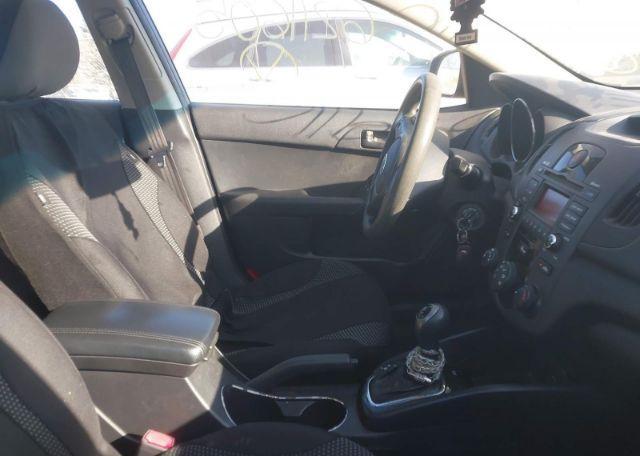 2013 KIA FORTE LX