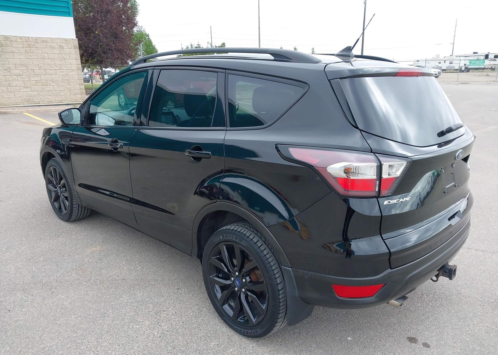 2018 FORD ESCAPE TITANIUM