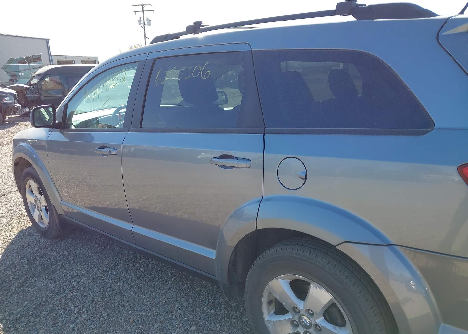 2009 DODGE JOURNEY SXT