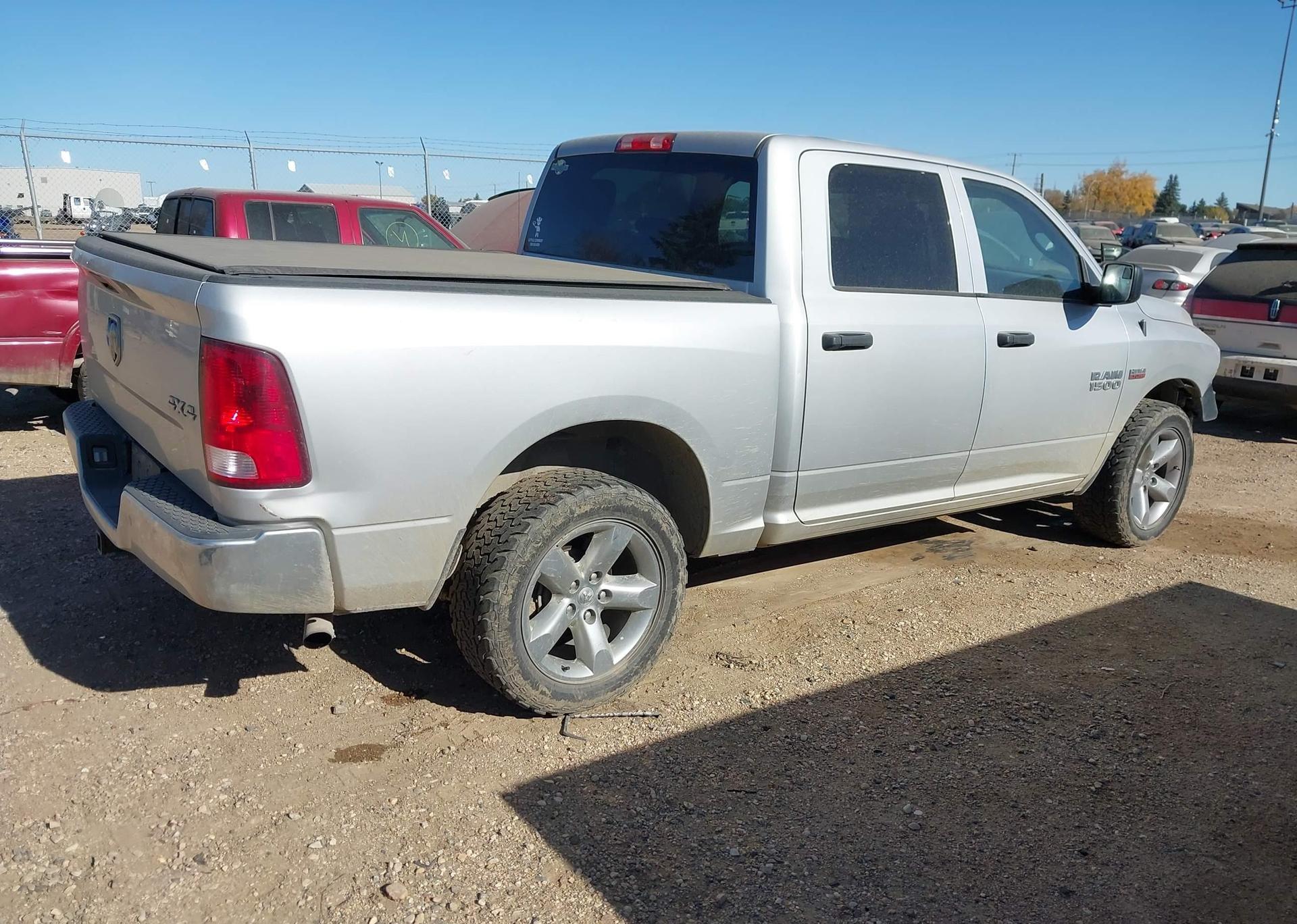 2017 RAM 1500 ST