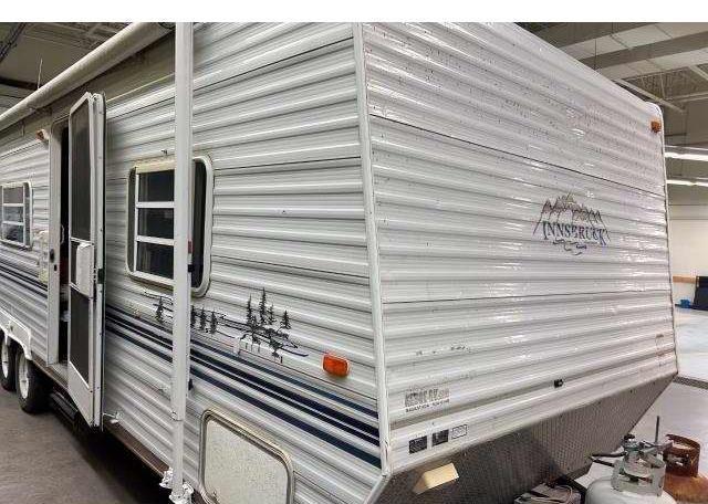 2002 GULF STREAM COACH INC 26RBS