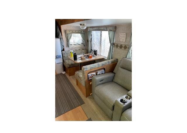 2006 HEARTLAND MALLARD 320DBHS