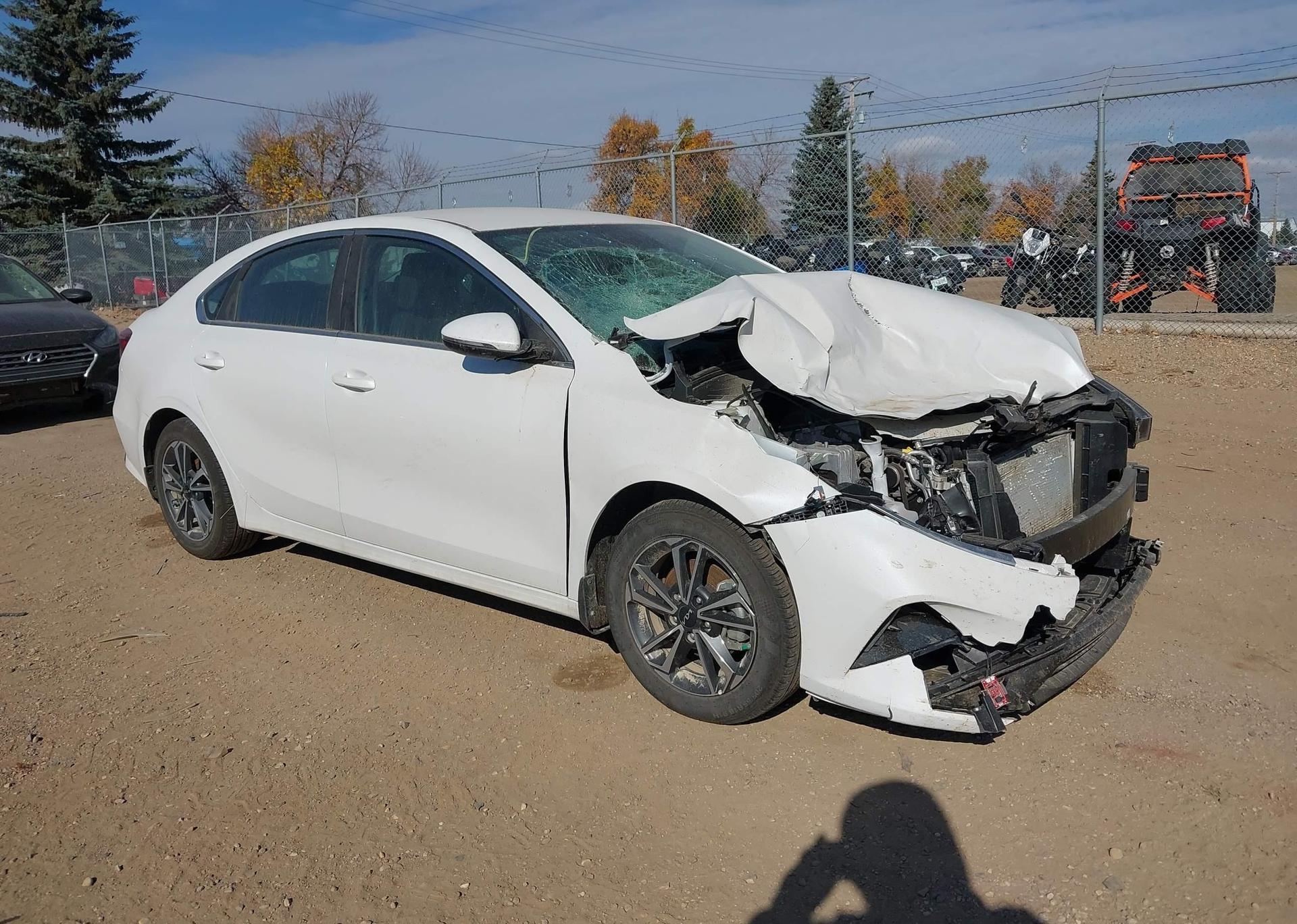 2024 KIA FORTE EX