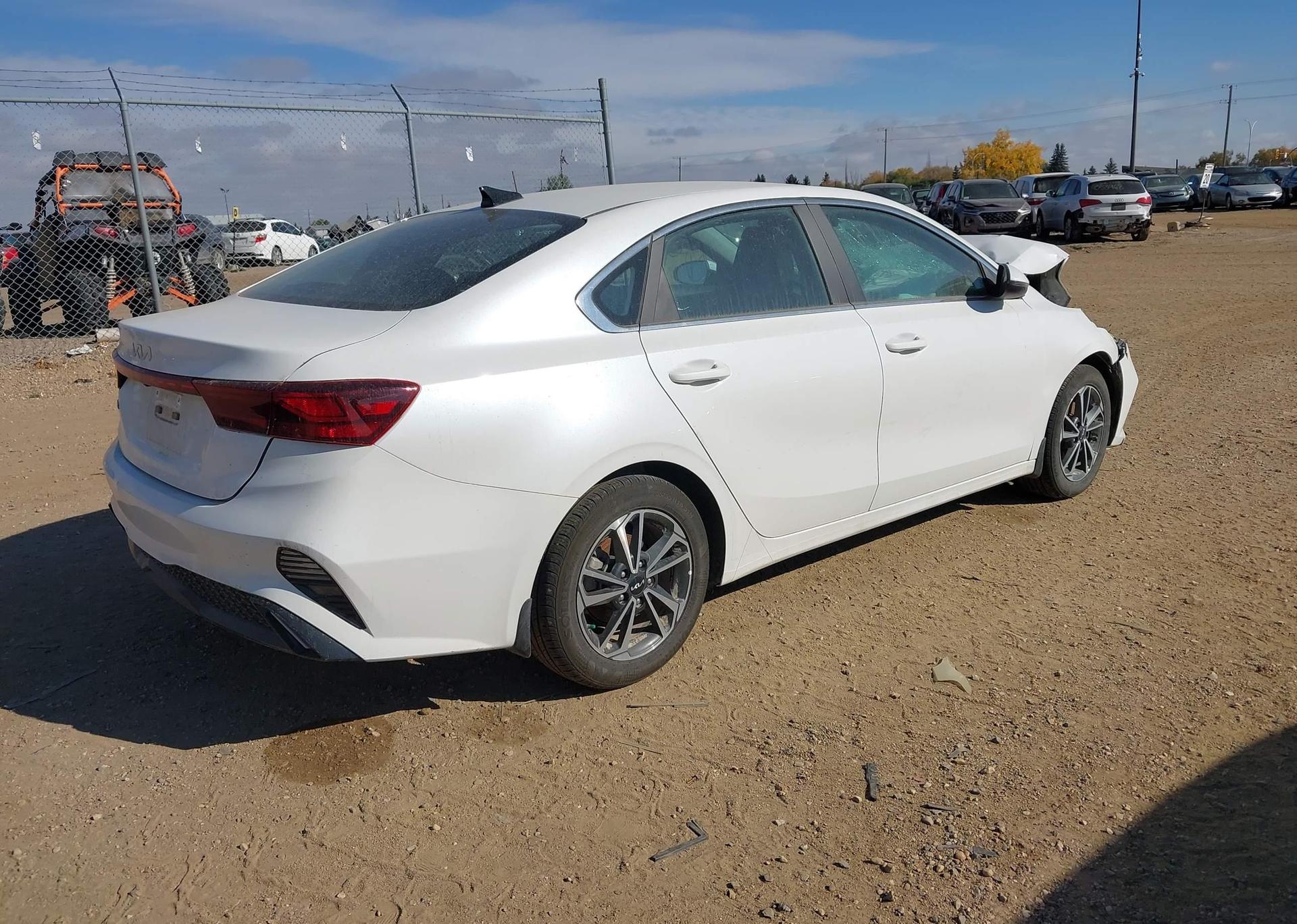 2024 KIA FORTE EX