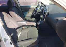 2003 TOYOTA Matrix XR