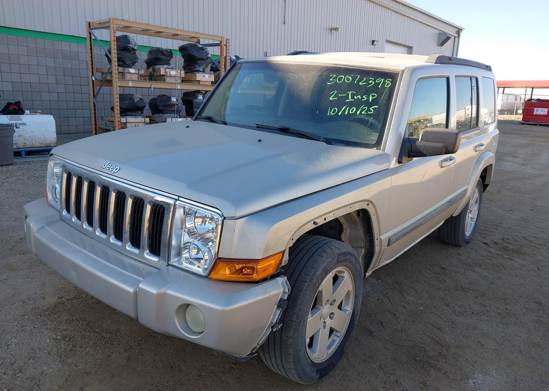 2008 JEEP COMMANDER SPORT