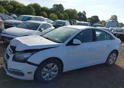 2015 CHEVROLET CRUZE LT