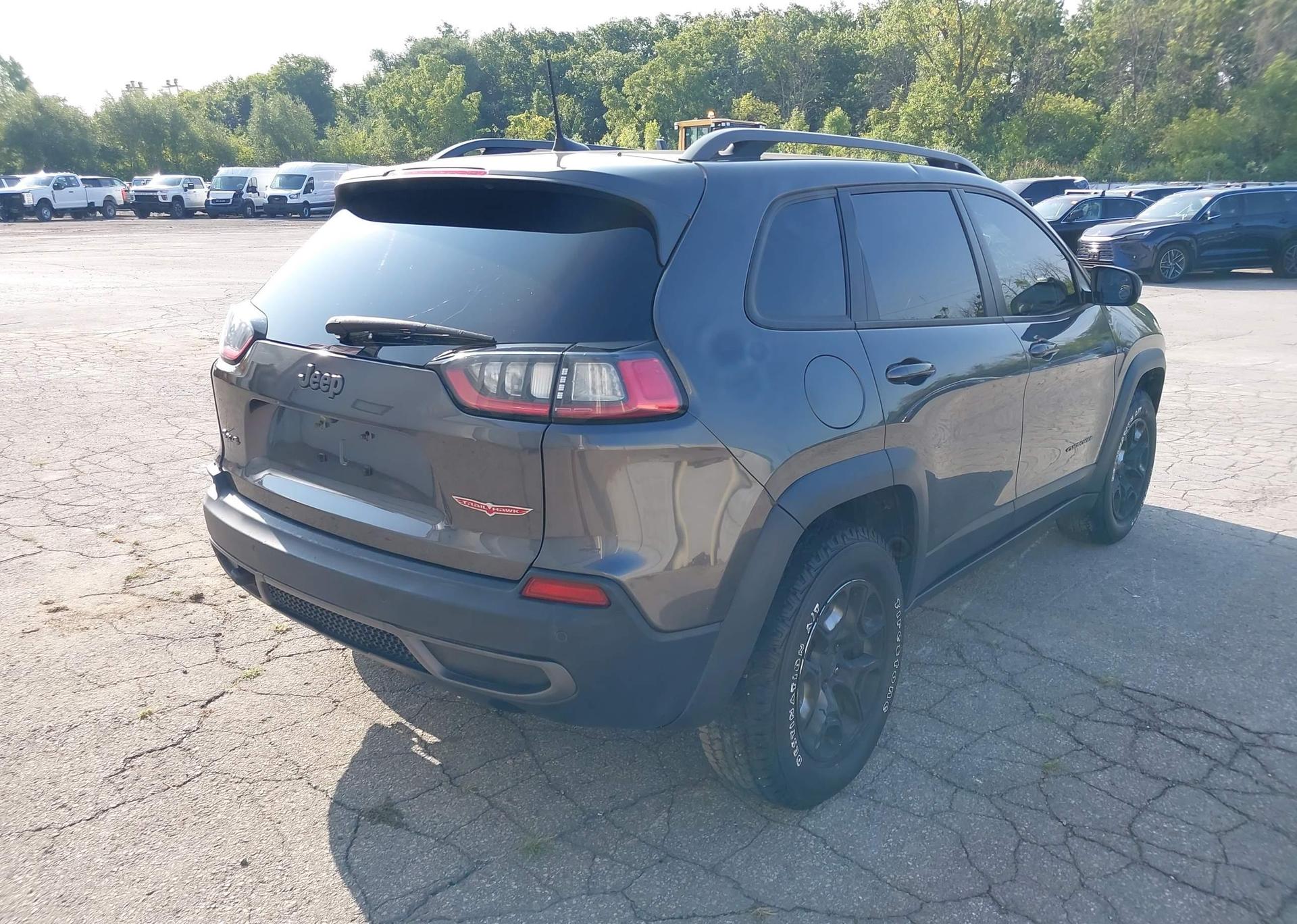 2019 JEEP CHEROKEE TRAILHAWK