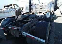 2013 FREIGHTLINER CASCADIA 125