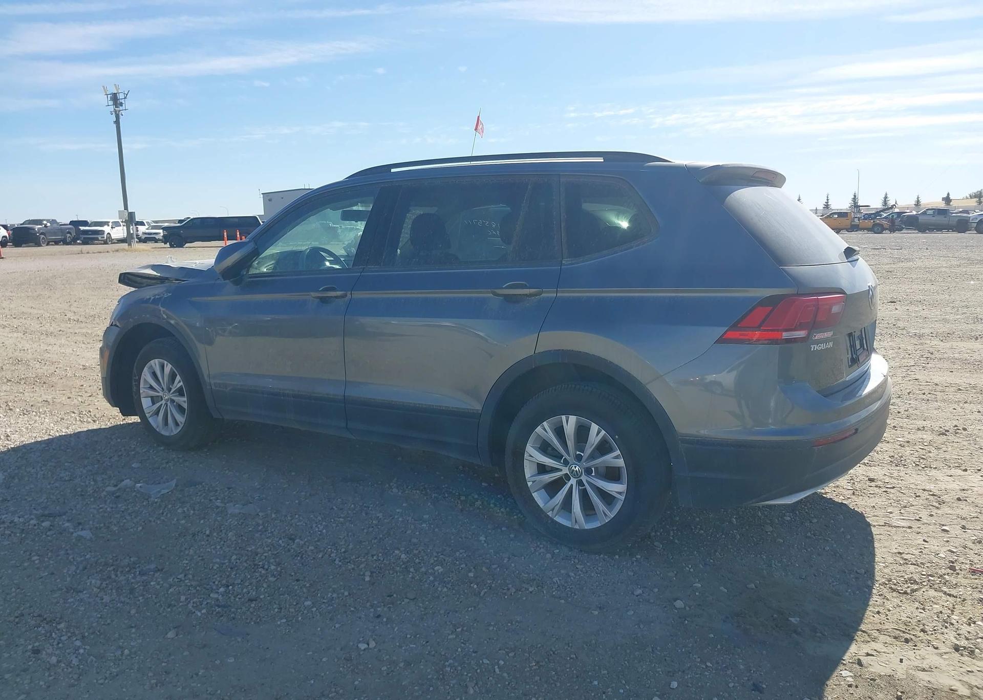 2019 VOLKSWAGEN TIGUAN TRENDLINE