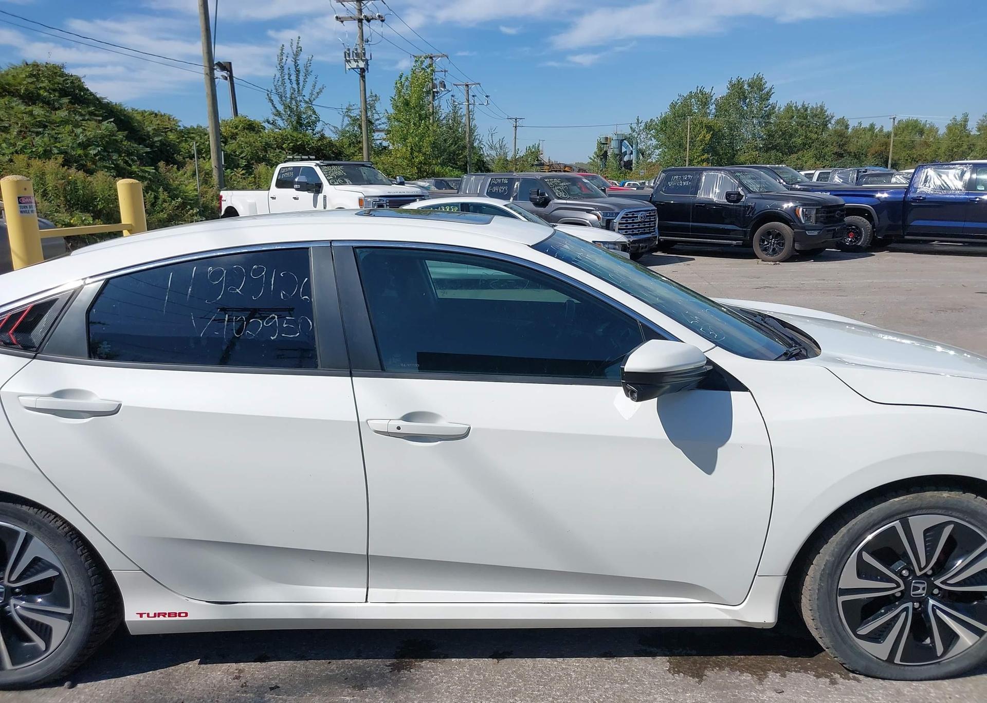 2016 HONDA CIVIC EX