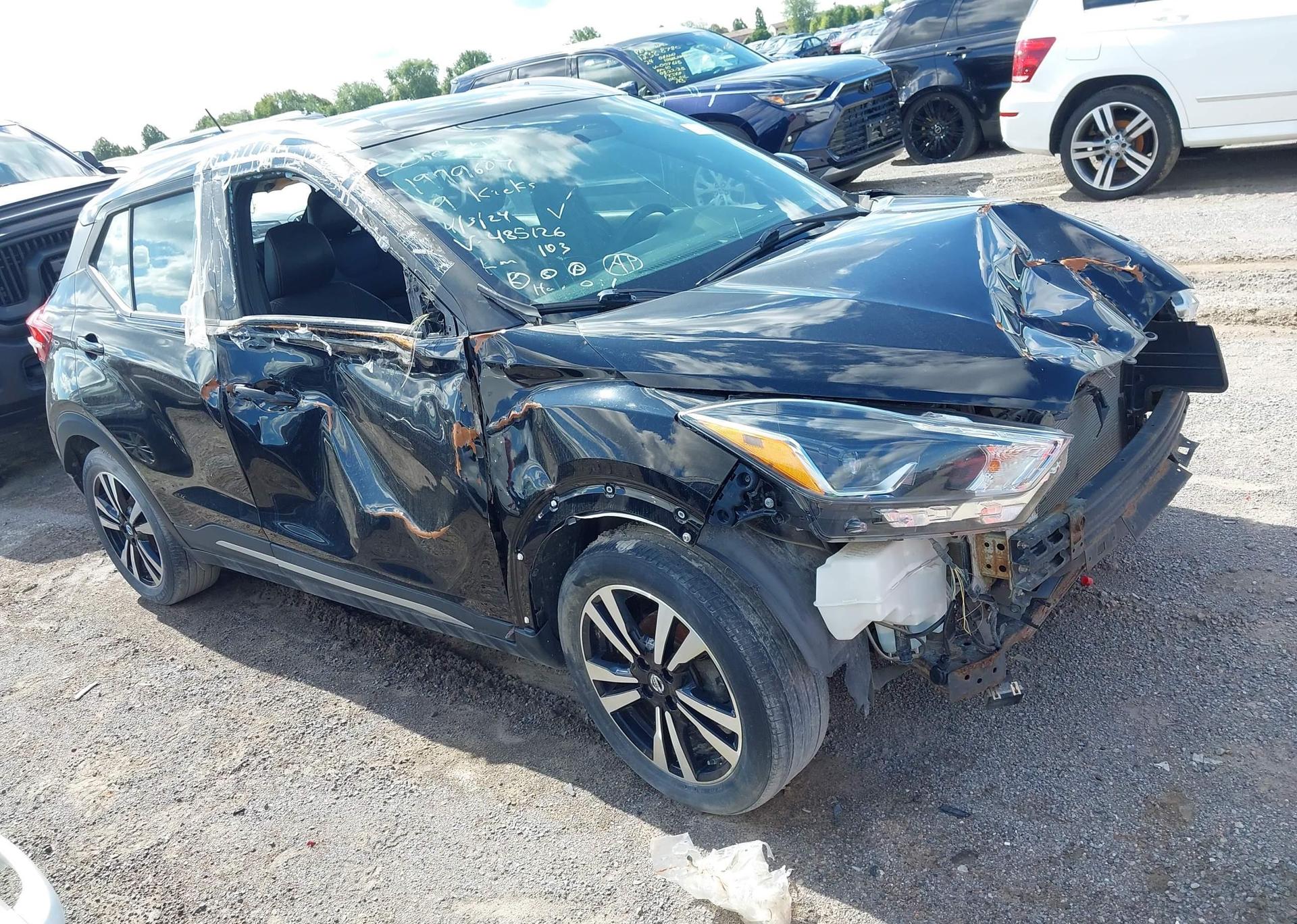 2019 NISSAN KICKS