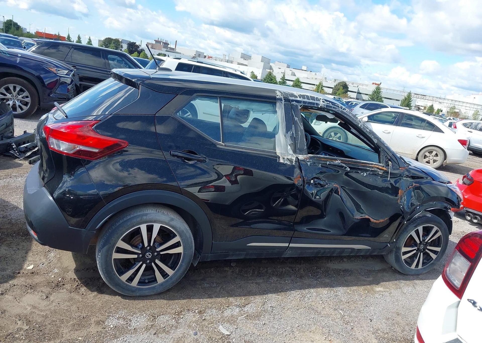 2019 NISSAN KICKS