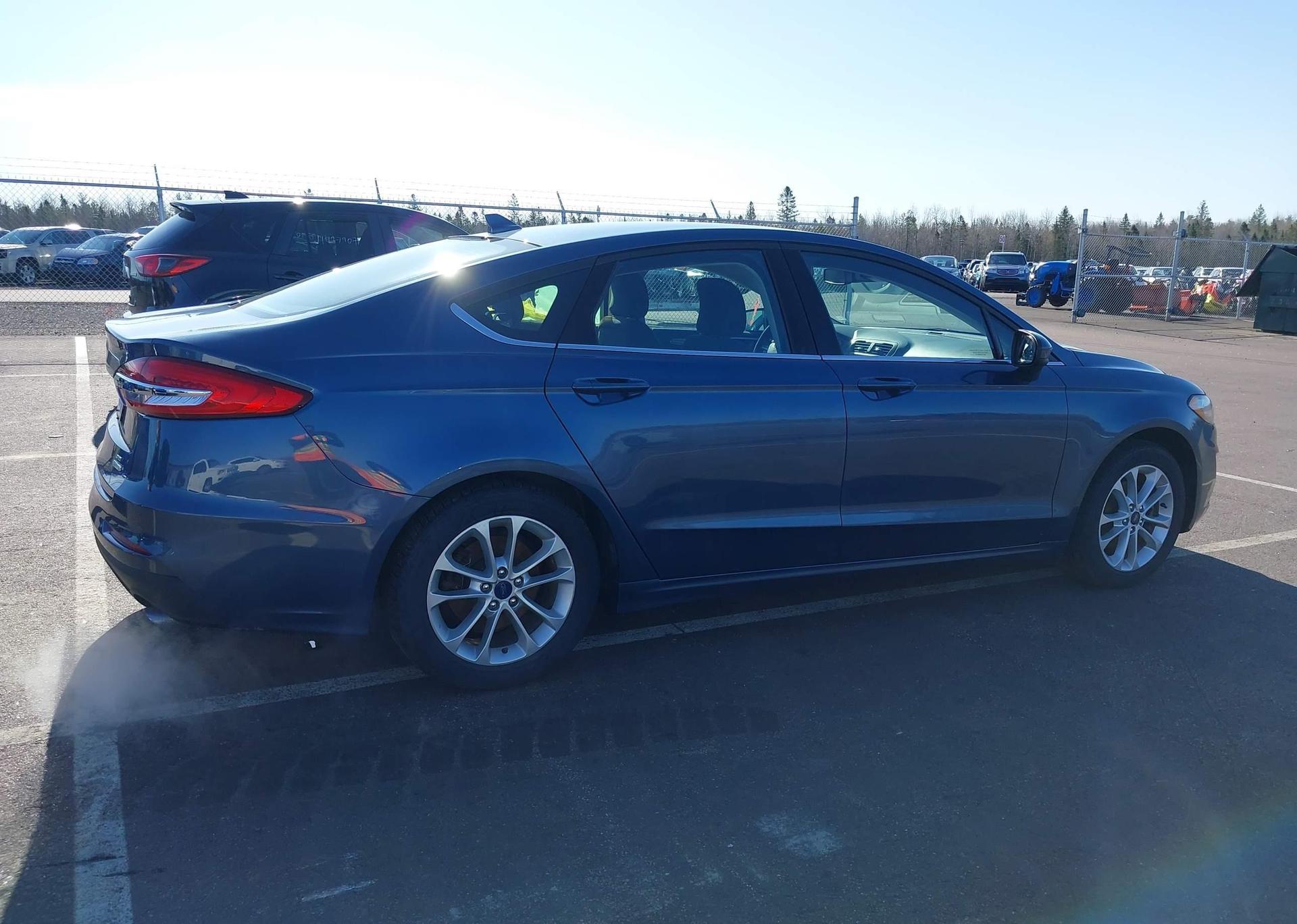 2019 FORD FUSION SE